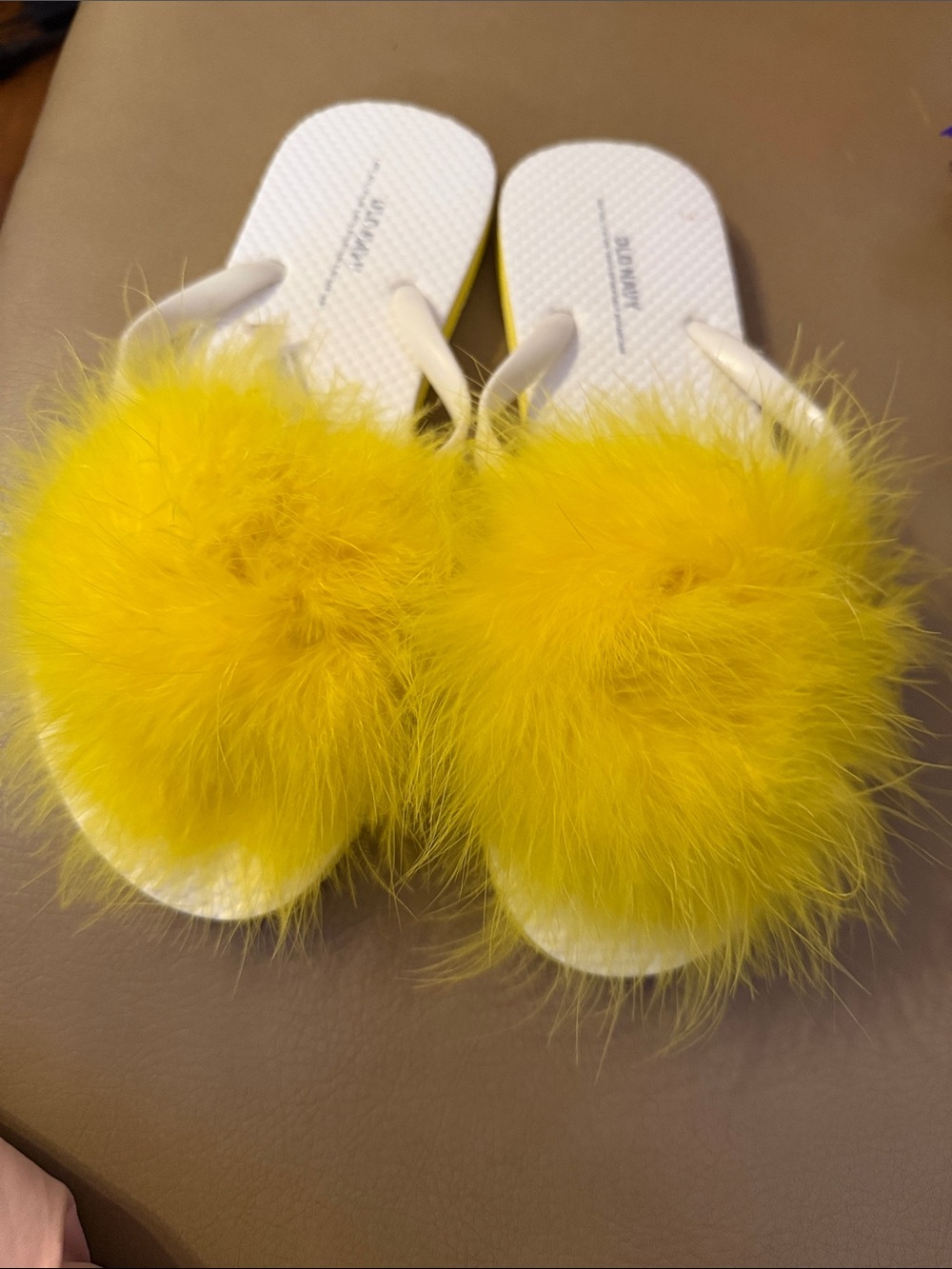 Old Navy Yellow Feather Pom Slide Sandals